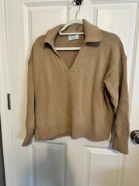 Old Navy Tan Collared V Neck Sweater Large